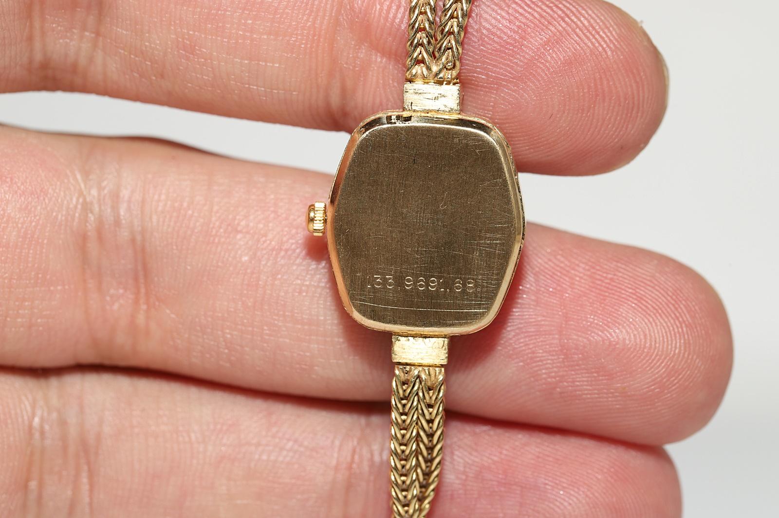 Vintage Circa 1980s 18k Gold Natural Diamond  Eterna Brand Wrist Watches For Sale 5