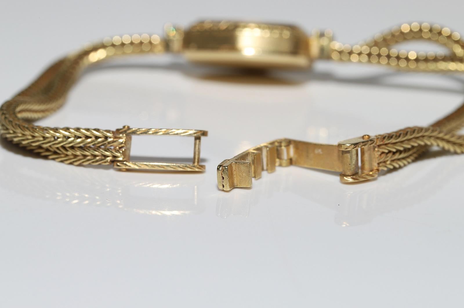 Vintage Circa 1980s 18k Gold Natural Diamond  Eterna Brand Wrist Watches For Sale 7