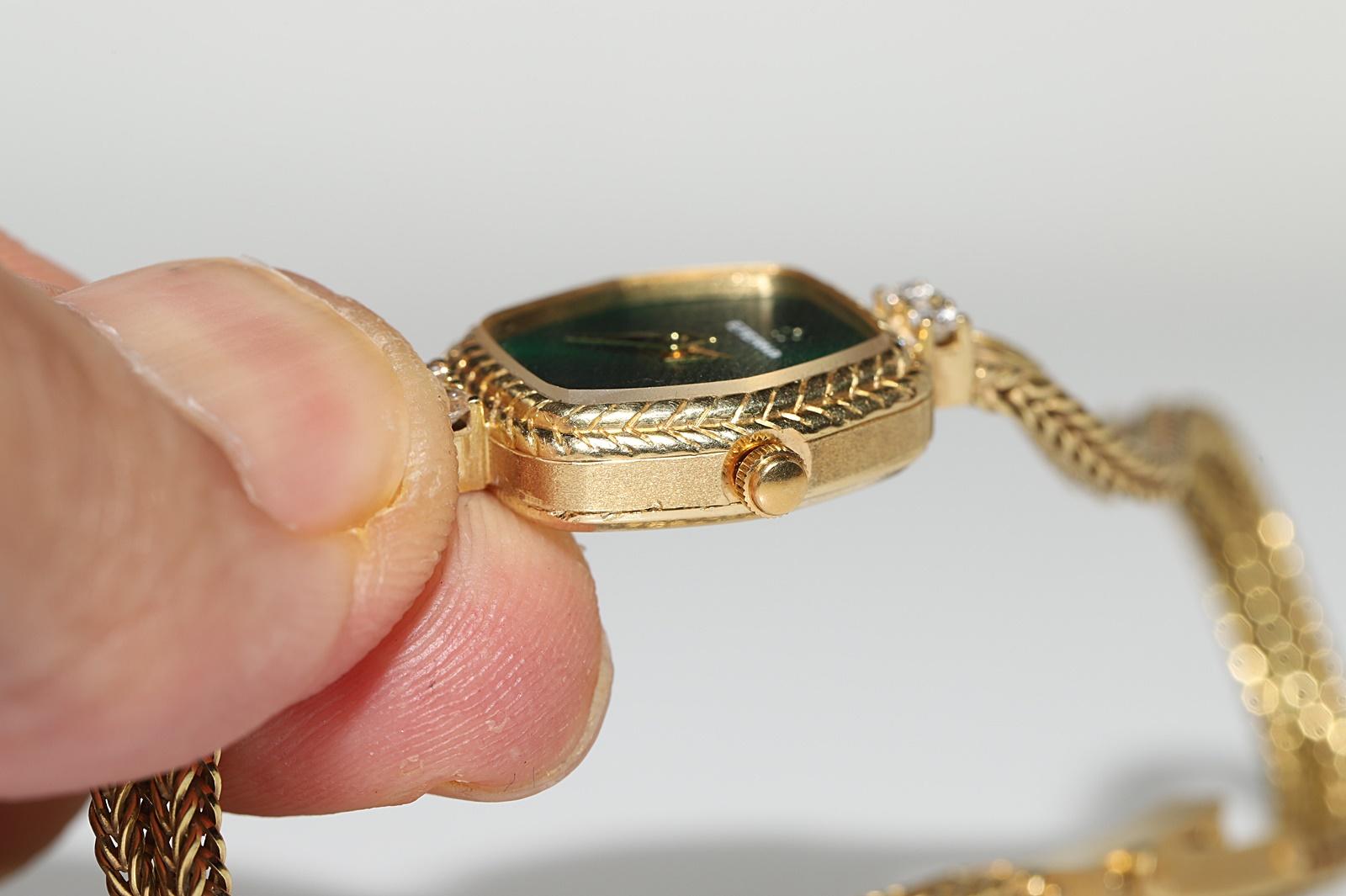 Vintage Circa 1980s 18k Gold Natural Diamond  Eterna Brand Wrist Watches For Sale 2