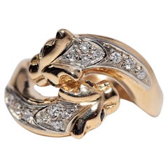 Vintage Circa 1980s 18k Gold Natural Diamond Leopard Design Strong Ring