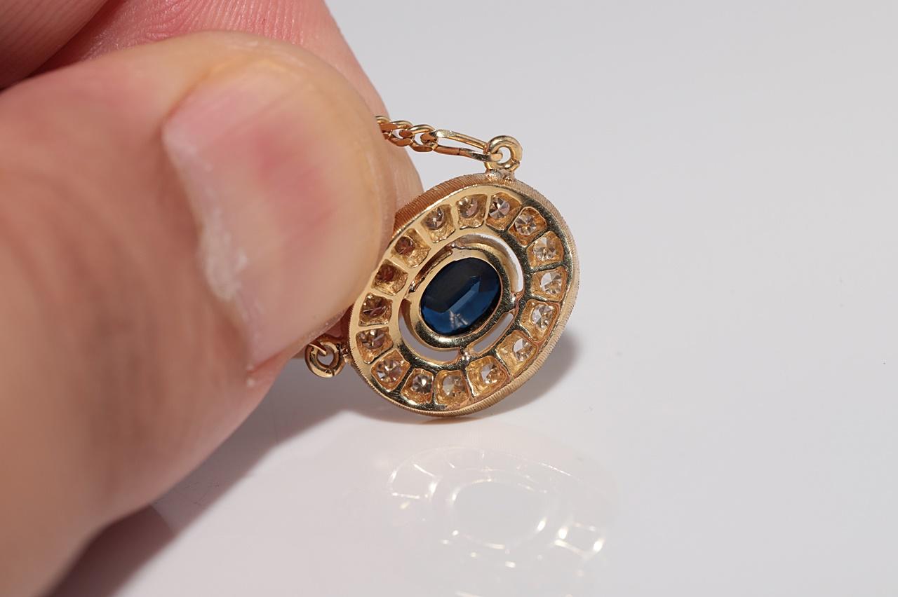 Vintage Circa 1980s 18k Gold Natural Diamond Oval Cut Sapphire Pendant Necklace For Sale 4
