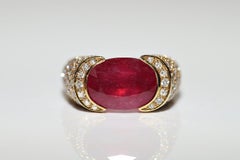 Vintage Circa 1980s 18k Gold Natural Diamond Ruby Decorated Strong Ring