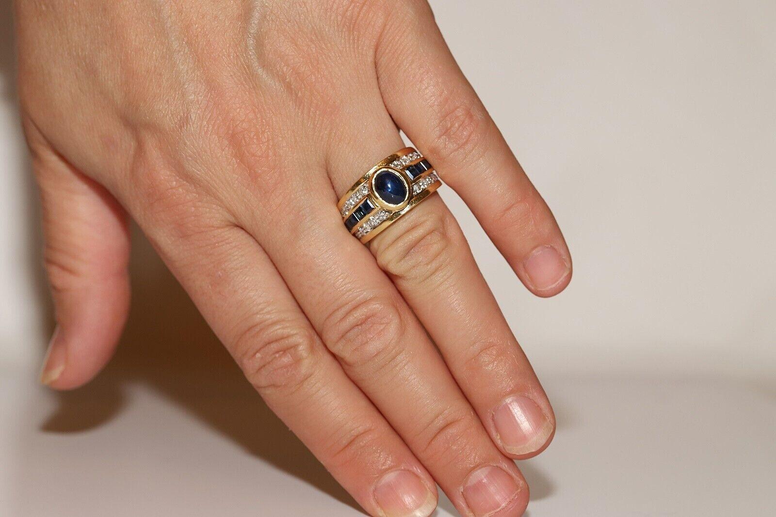 Vintage Circa 1980s 18k Gold Natural Diamond Sapphire Decorated Ring For Sale 6