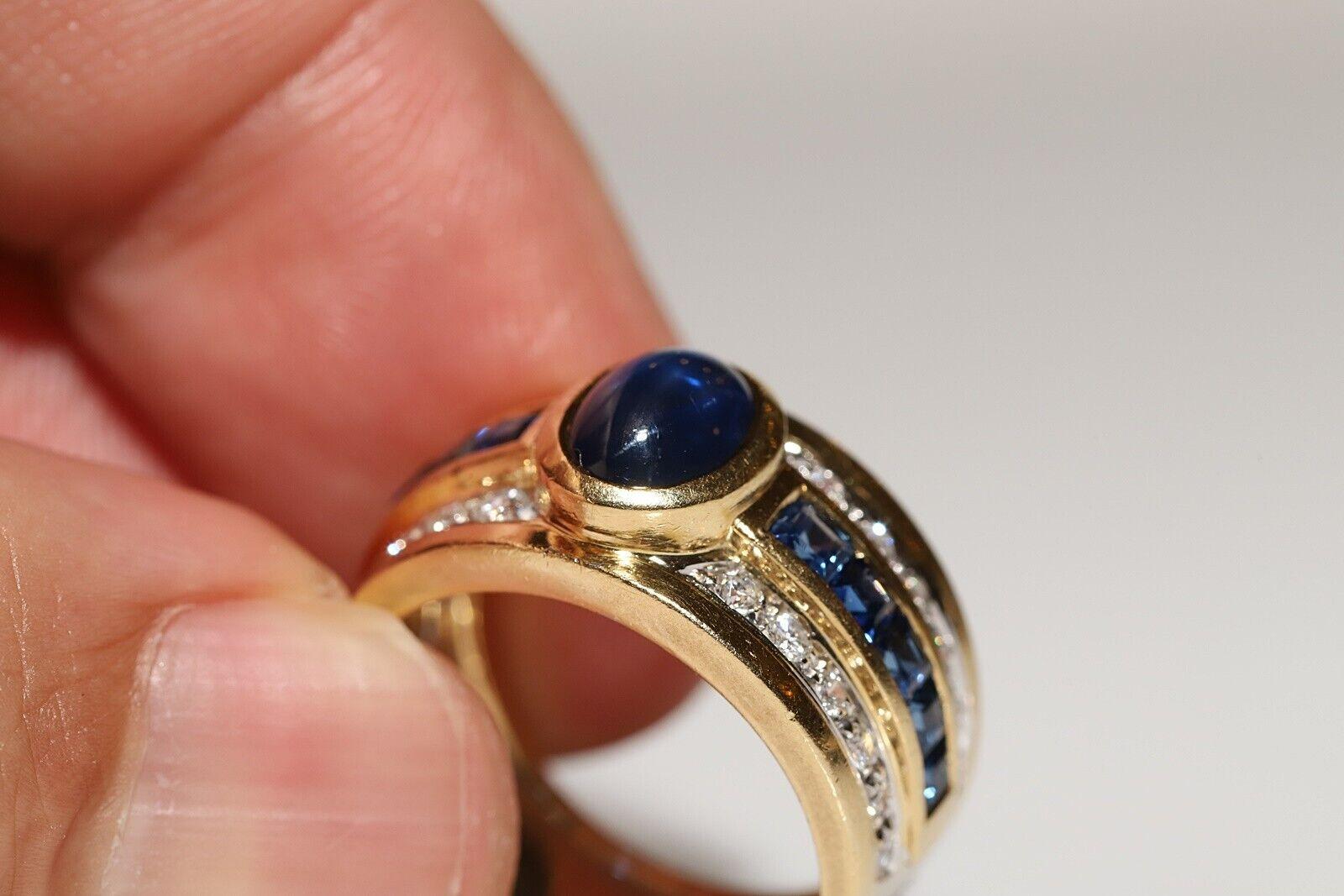 Brilliant Cut Vintage Circa 1980s 18k Gold Natural Diamond Sapphire Decorated Ring For Sale