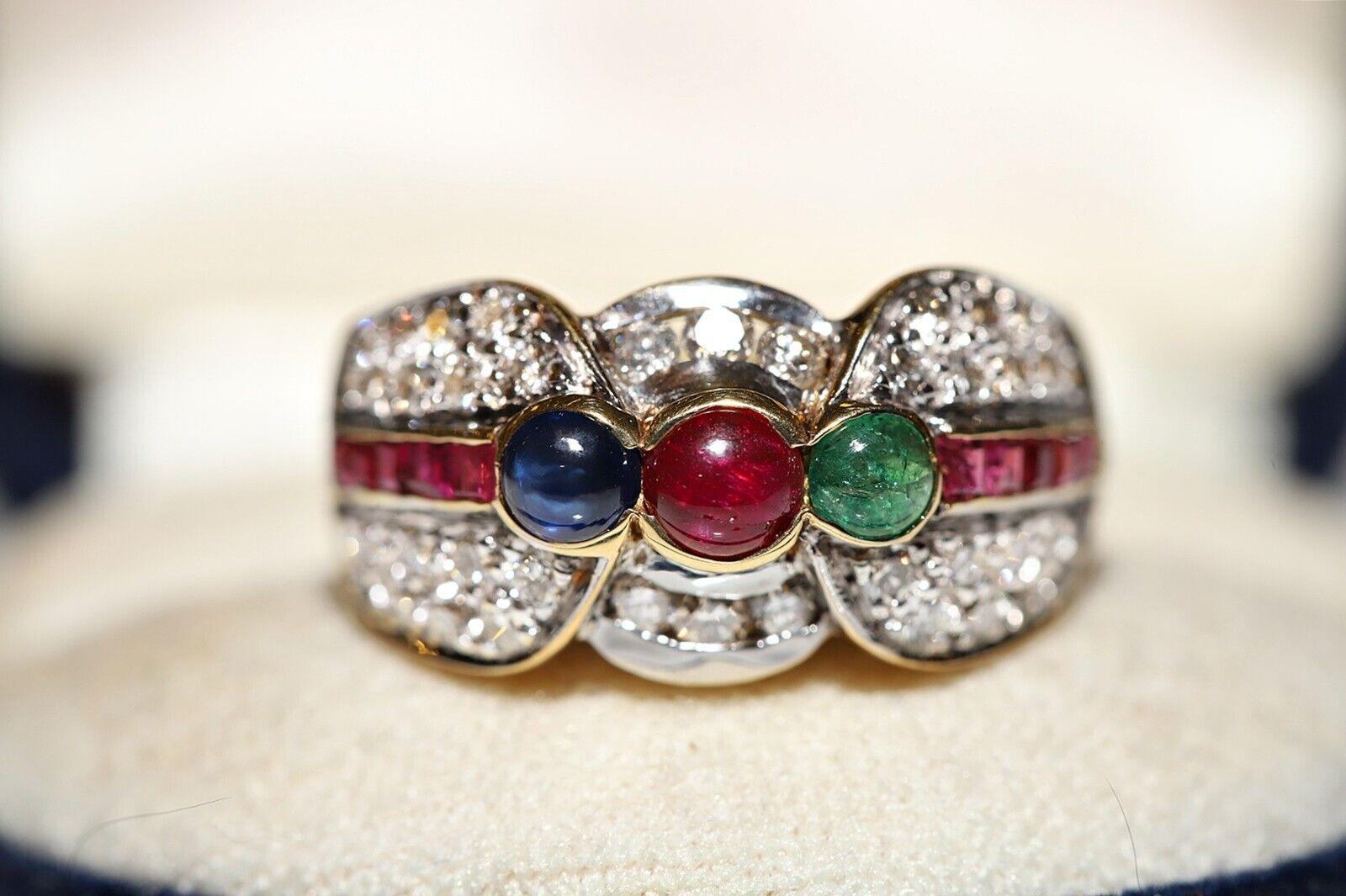 Vintage Circa 1980s 18k Gold Natural Diamond Sapphire Emerald And Ruby Ring  For Sale 7