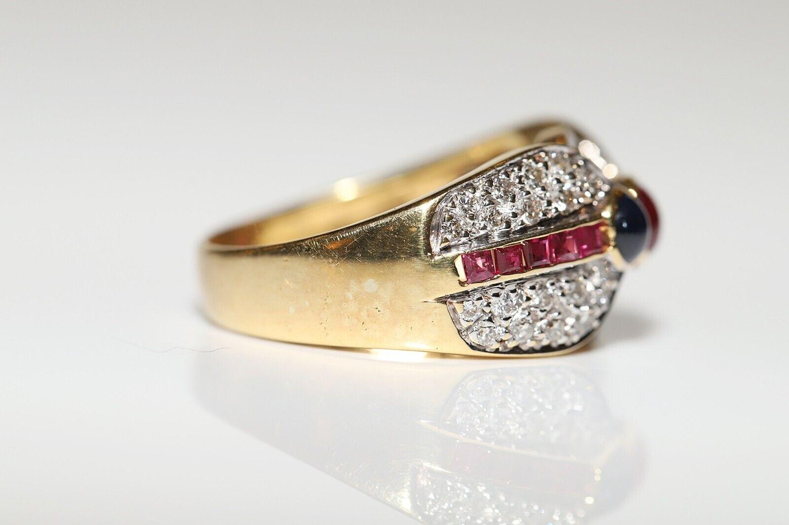 Vintage Circa 1980s 18k Gold Natural Diamond Sapphire Emerald And Ruby Ring  For Sale 1