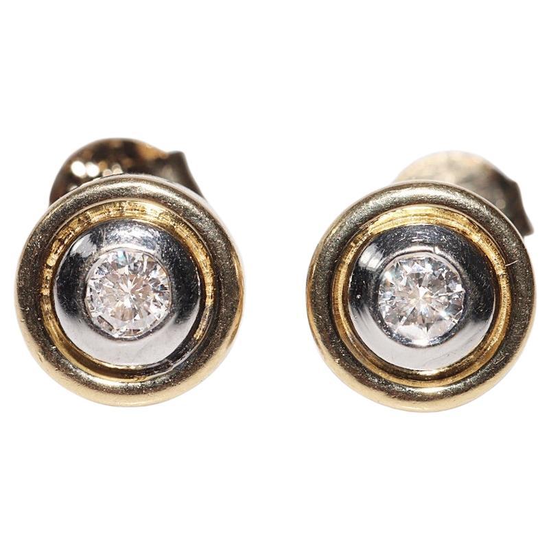 Vintage Circa 1980 Boucle d
oreille solitaire en or 18k avec diamant naturel