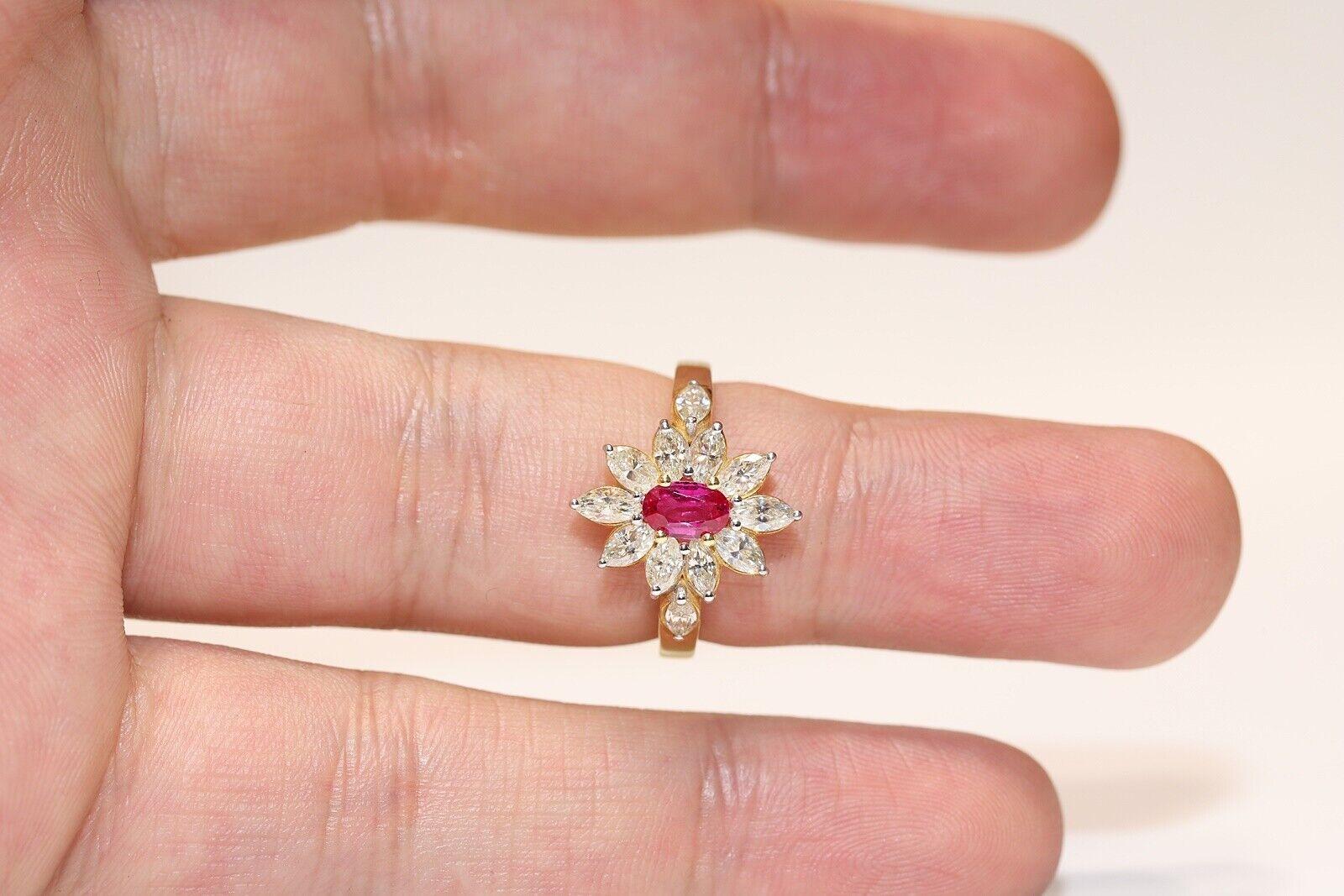 Vintage Circa 1980s 18k Gold Natural Marquise Cut Diamond And Ruby Ring For Sale 2