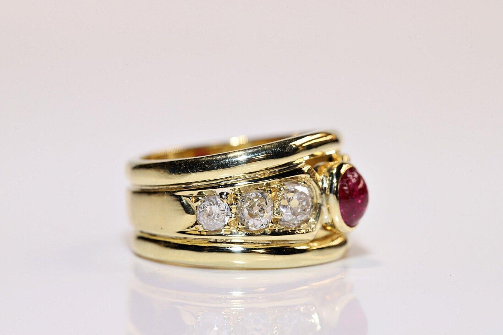 Retro Vintage Circa 1980s 18k Gold Natural Old Cut Diamond And Cabochon Ruby Ring For Sale
