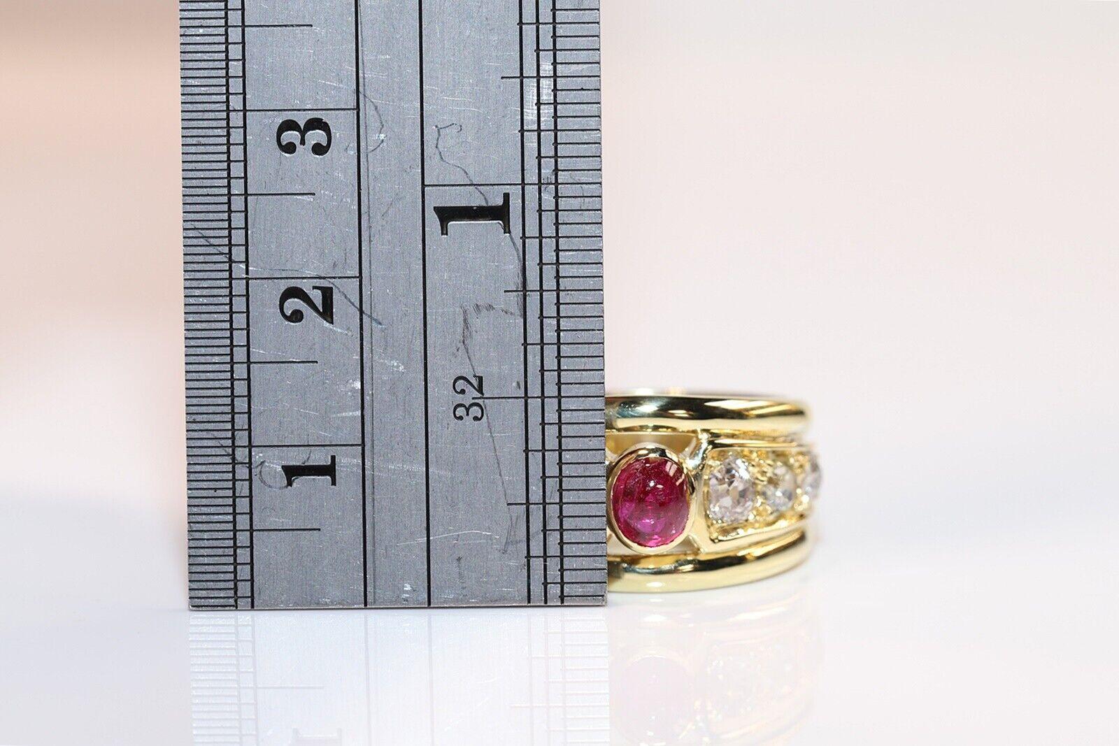 Women's Vintage Circa 1980s 18k Gold Natural Old Cut Diamond And Cabochon Ruby Ring For Sale