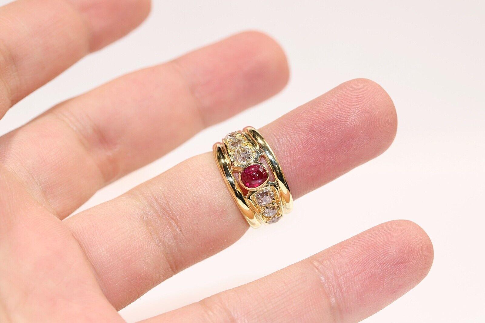 Vintage Circa 1980s 18k Gold Natural Old Cut Diamond And Cabochon Ruby Ring For Sale 3
