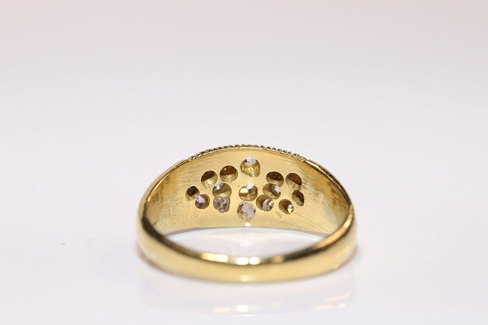 Vintage Circa 1980s 18k Gold Natural Old Cut Diamond Decorated Ring  In Good Condition For Sale In Fatih/İstanbul, 34