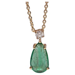 Vintage Circa 1980s 18k Gold Natural Pear Cut Emerald And Diamond Necklace