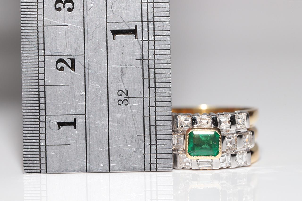 Women's Vintage Circa 1980s 18k Gold Natural Princess Cut Diamond And Emerald Ring For Sale
