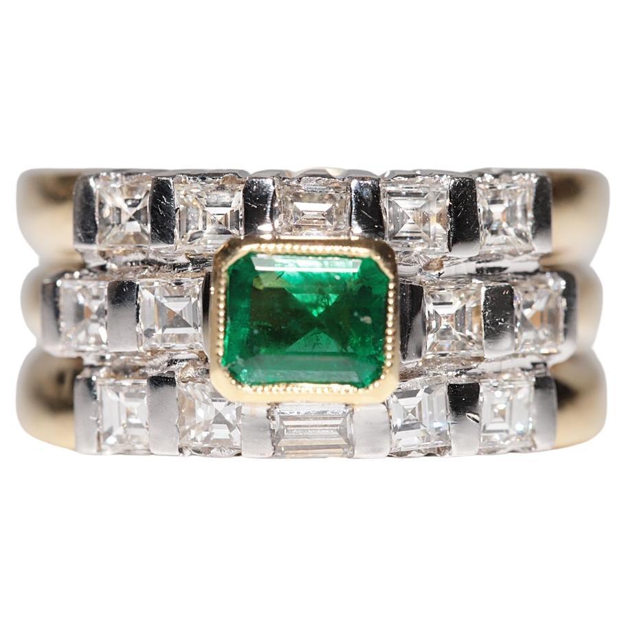 Vintage Circa 1980 Bague en or 18k diamant naturel taille princesse et émeraude