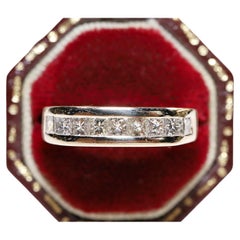 Vintage Circa 1980s 18k Gold Natural Princess Cut Diamond Band Ring 