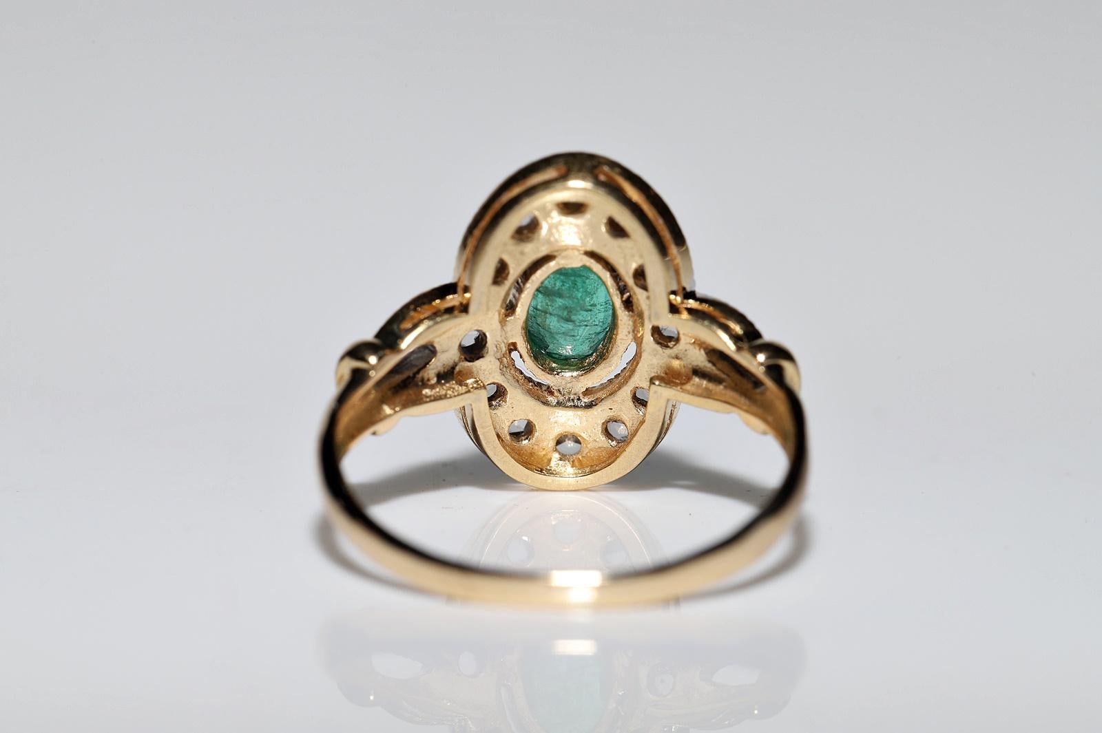 Vintage Circa 1980s 18k Gold Natural Rose Cut Diamond And Emerald Ring For Sale 6