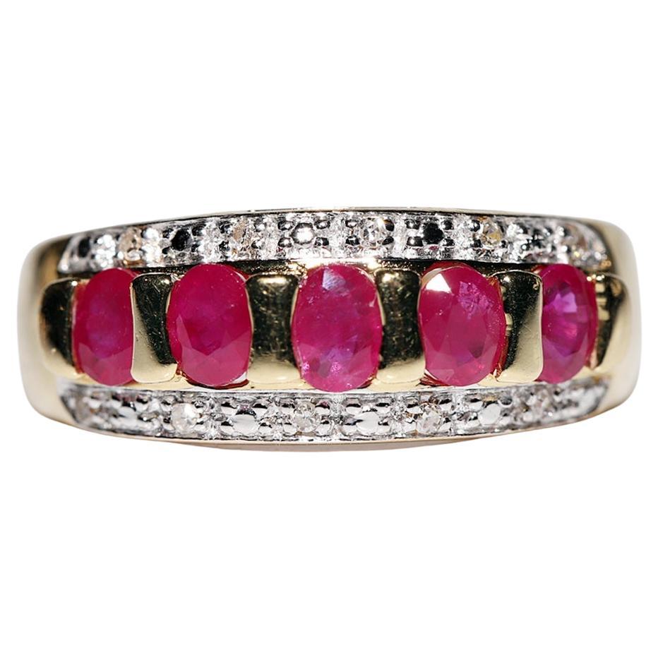 Vintage Circa 1980s 18k Gold Natural Ruby And Diamond Band Ring  For Sale