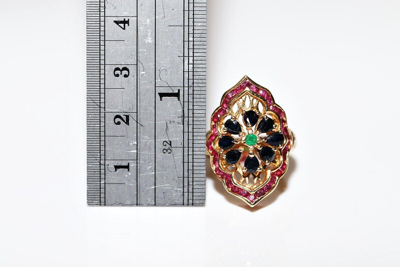 Vintage Circa 1980s 18k Gold Natural Ruby And Sapphire Emerald Navette Ring For Sale 1