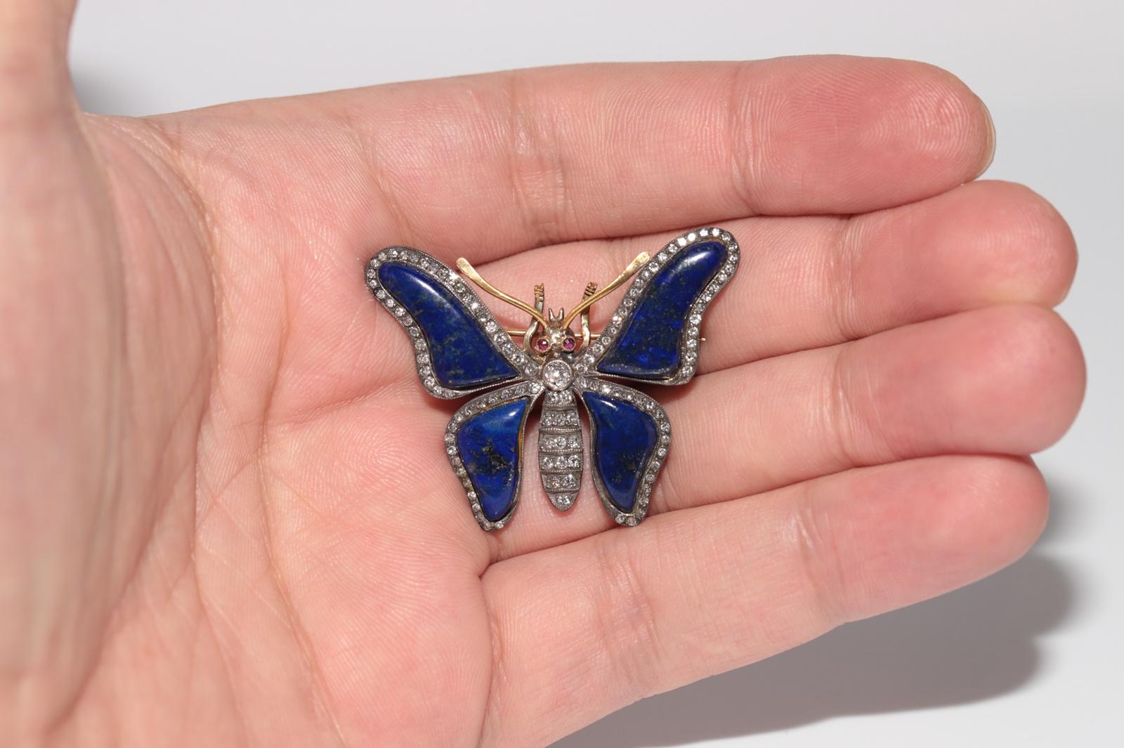Vintage Circa 1980s 18k Gold Top Silver Lapis Natural Diamond Butterfly Brooch For Sale 8