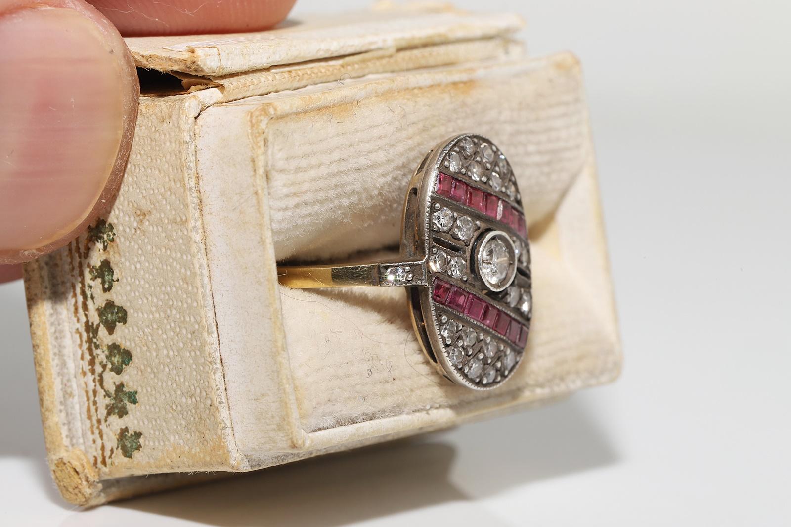 Retro Vintage Circa 1980s 18k Gold Top Silver Natural Diamond And Caliber Ruby Ring For Sale