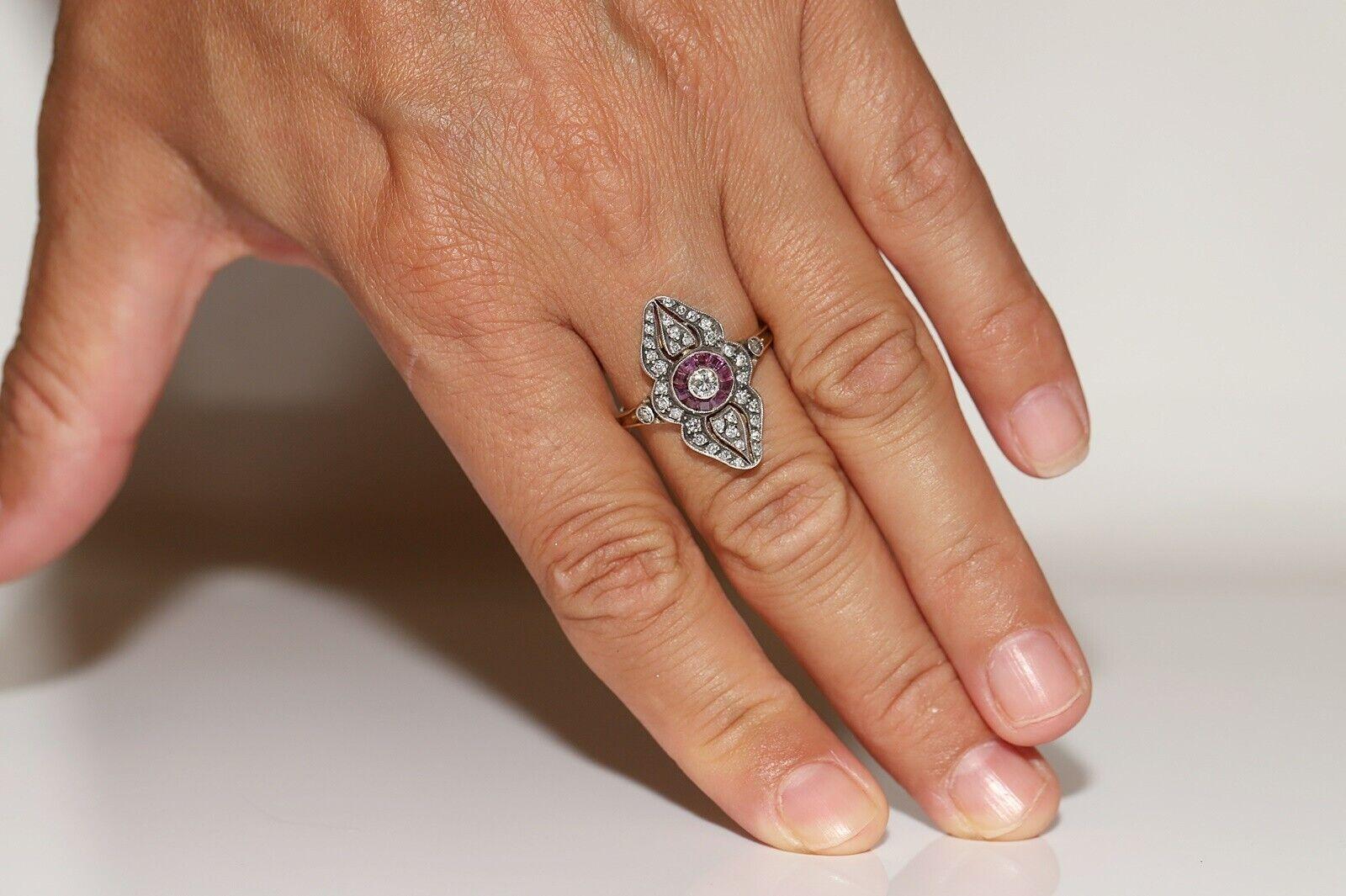 Vintage CIRCA 1980s 18k Gold Top Silber Natürlicher Diamant und Rubin Navette Ring im Angebot 4