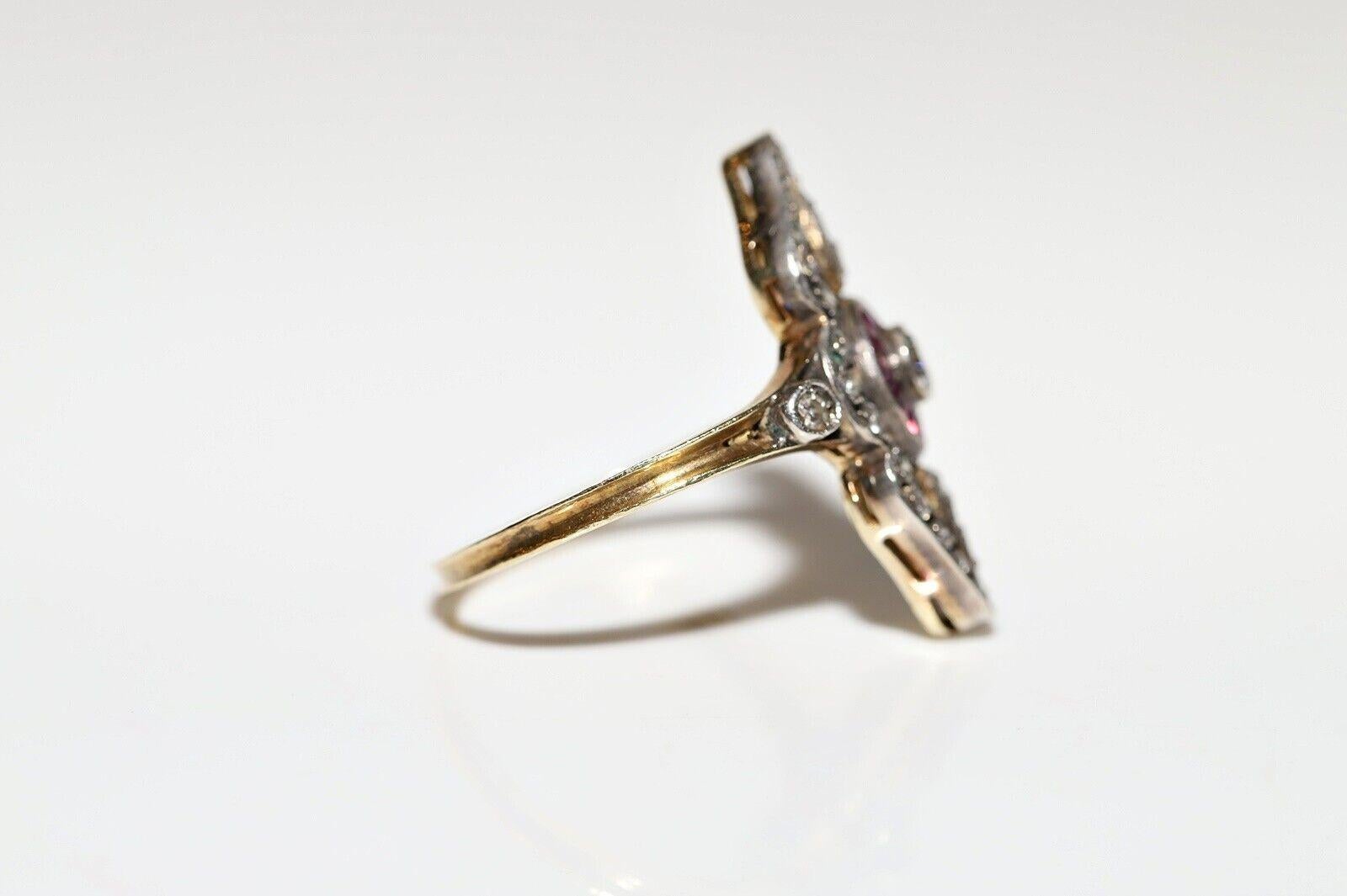 Vintage CIRCA 1980s 18k Gold Top Silber Natürlicher Diamant und Rubin Navette Ring (Retro) im Angebot