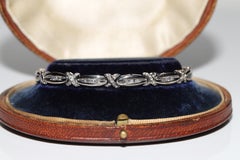 Vintage Circa 1980s 18k White Gold Natural Diamond Decorated Bracelet