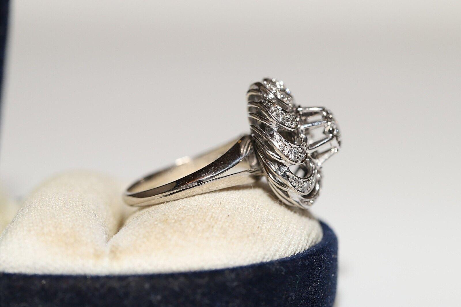 Vintage Circa 1980er Jahre 18k Weißgold Natürlicher Diamant Dekorierter starker Ring im Angebot 9