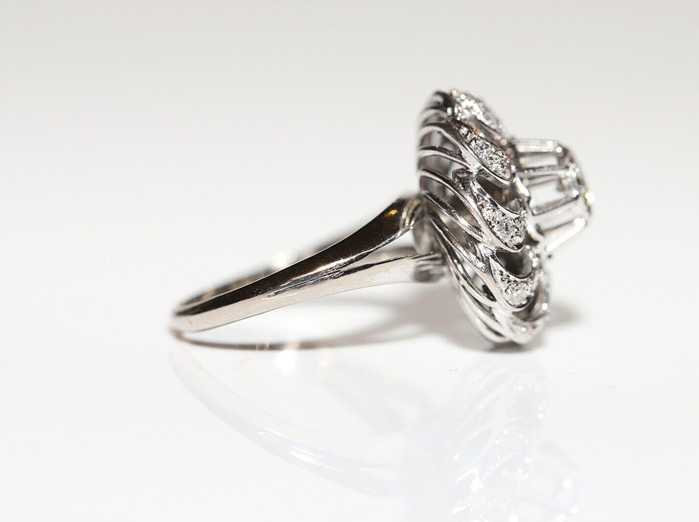 Vintage Circa 1980er Jahre 18k Weißgold Natürlicher Diamant Dekorierter starker Ring (Retro) im Angebot