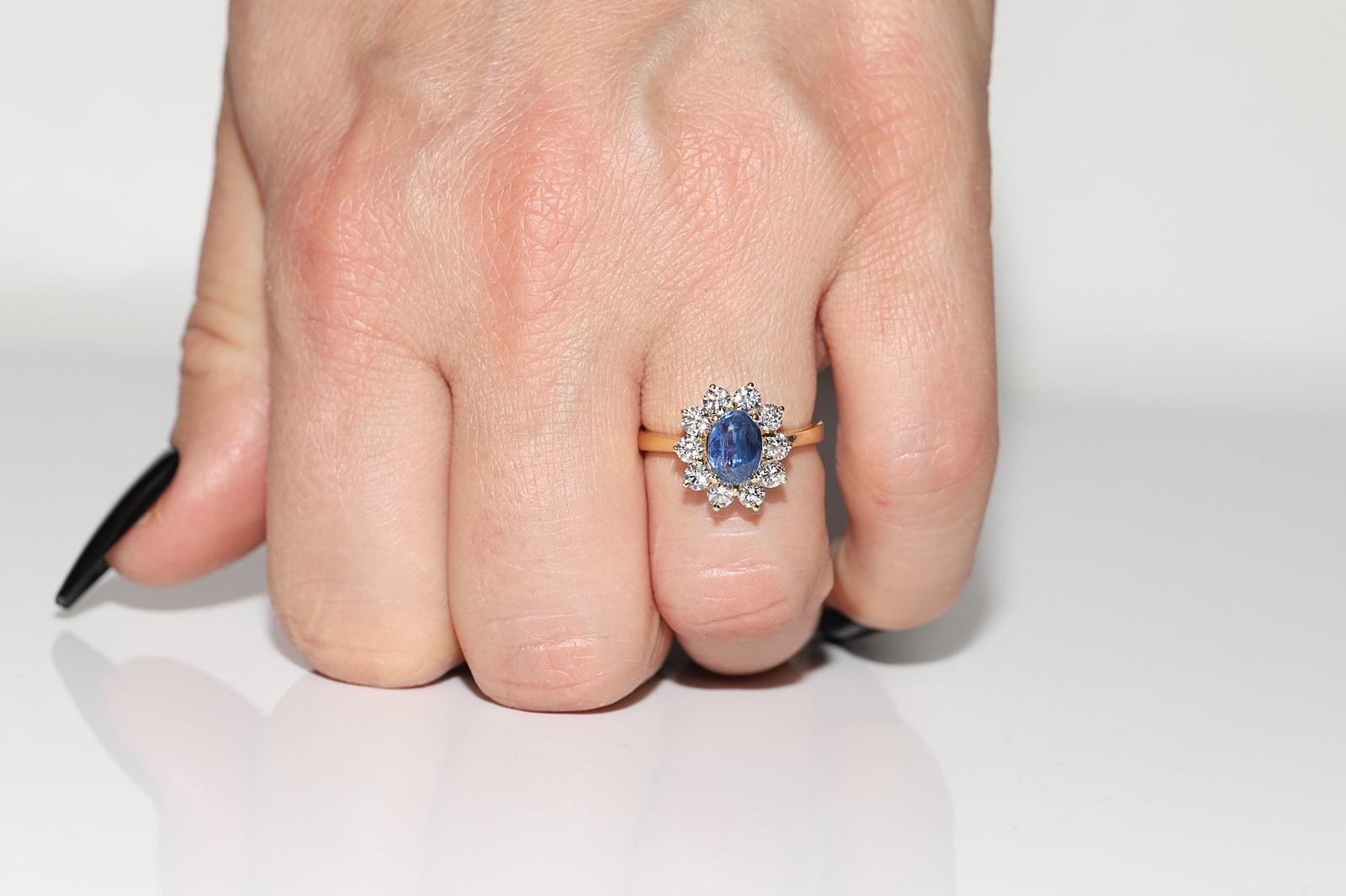 Vintage Circa 1980s 18kGold Natural Diamond And Tanzanite Decorated Ring For Sale 8