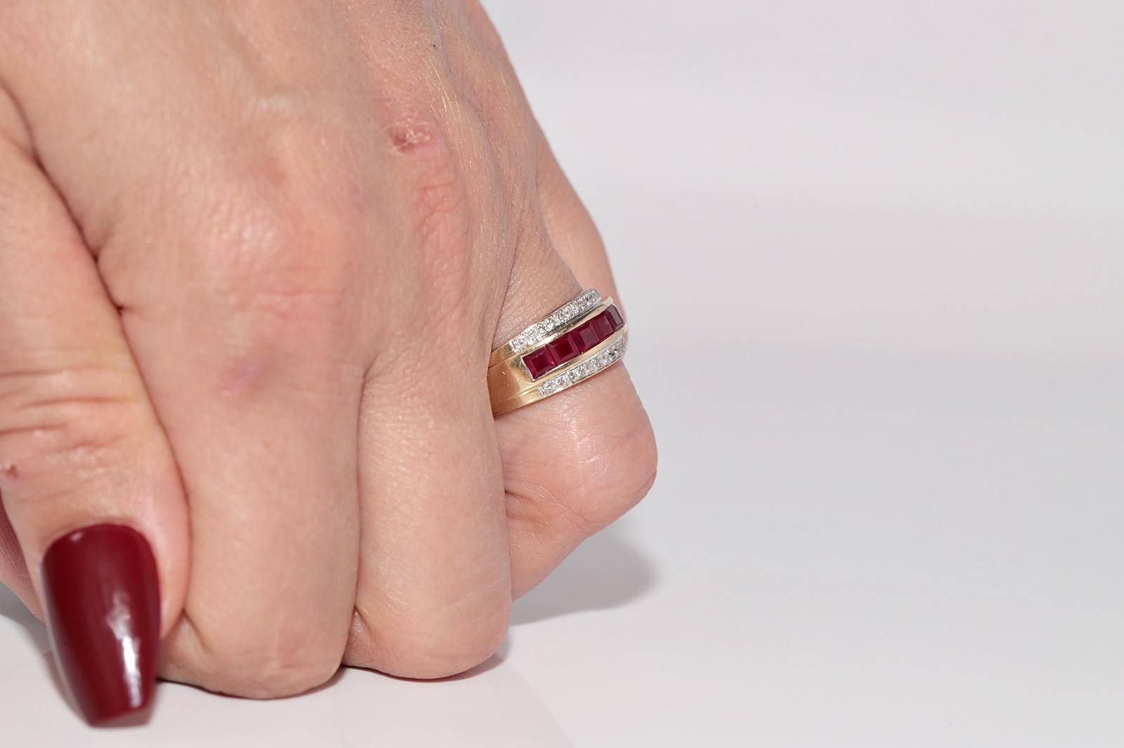 Anello a fascia in oro 9k con diamante naturale e rubino taglio baguette, vintage, circa anni '80 in vendita 5