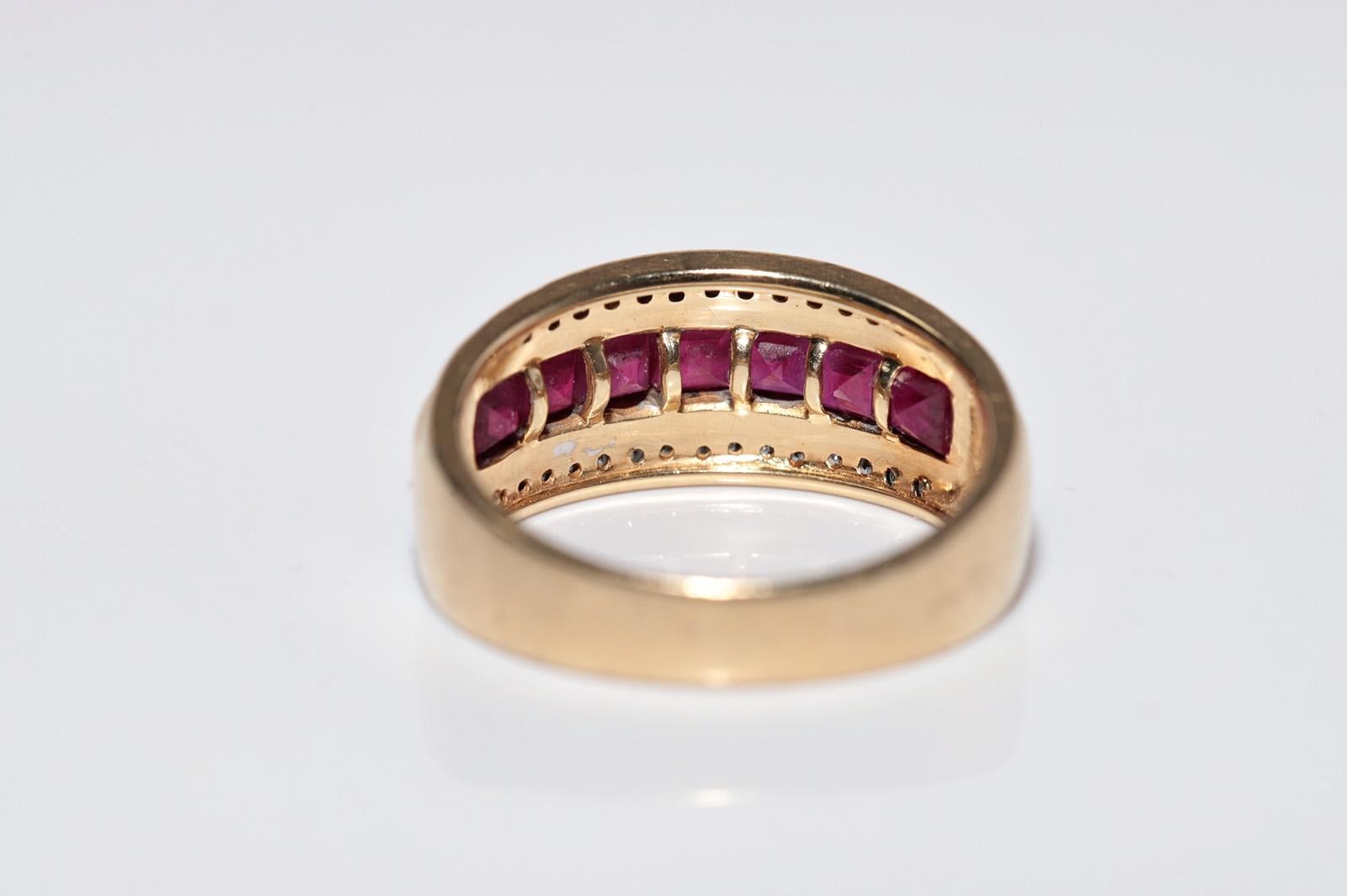 Taglio brillante Anello a fascia in oro 9k con diamante naturale e rubino taglio baguette, vintage, circa anni '80 in vendita