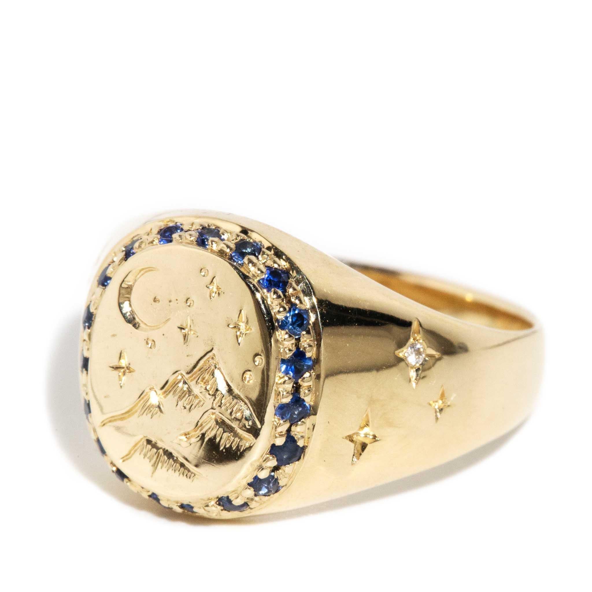 Brilliant Cut Vintage Circa 1980s Blue Sapphire & Brilliant Diamond Signet Ring 9 Carat Gold For Sale