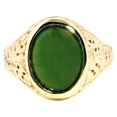 Bague vintage en or jaune 14 carats avec cabochon de jade néphrite vert foncé, années 1980