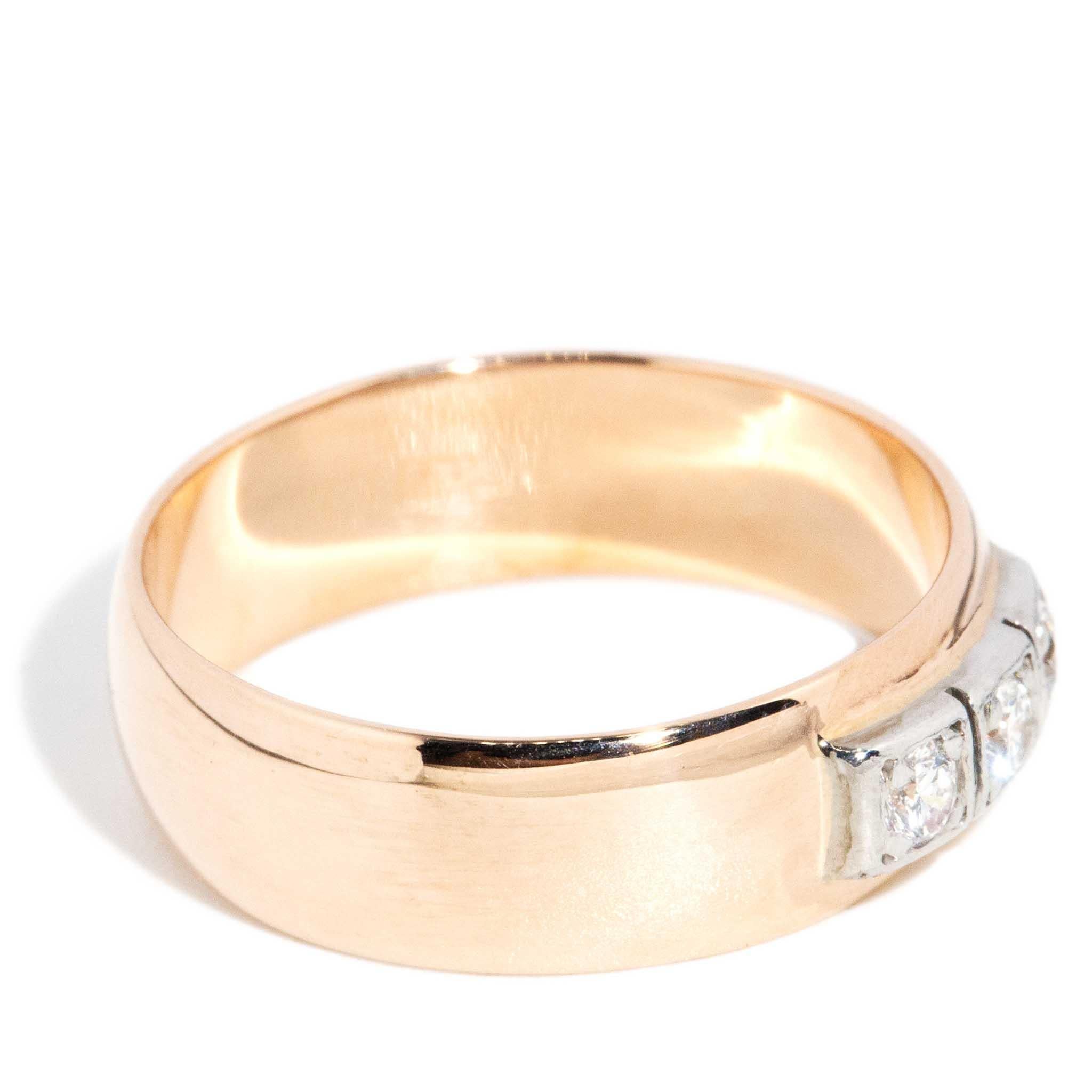 Bracelet vintage à trois pierres en or 14 carats avec diamants des années 1980 Pour femmes en vente
