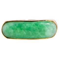 Vintage Circa 1980s Elongated Solitaire Jadeite Jade Cabochon Ring 20 Carat Gold