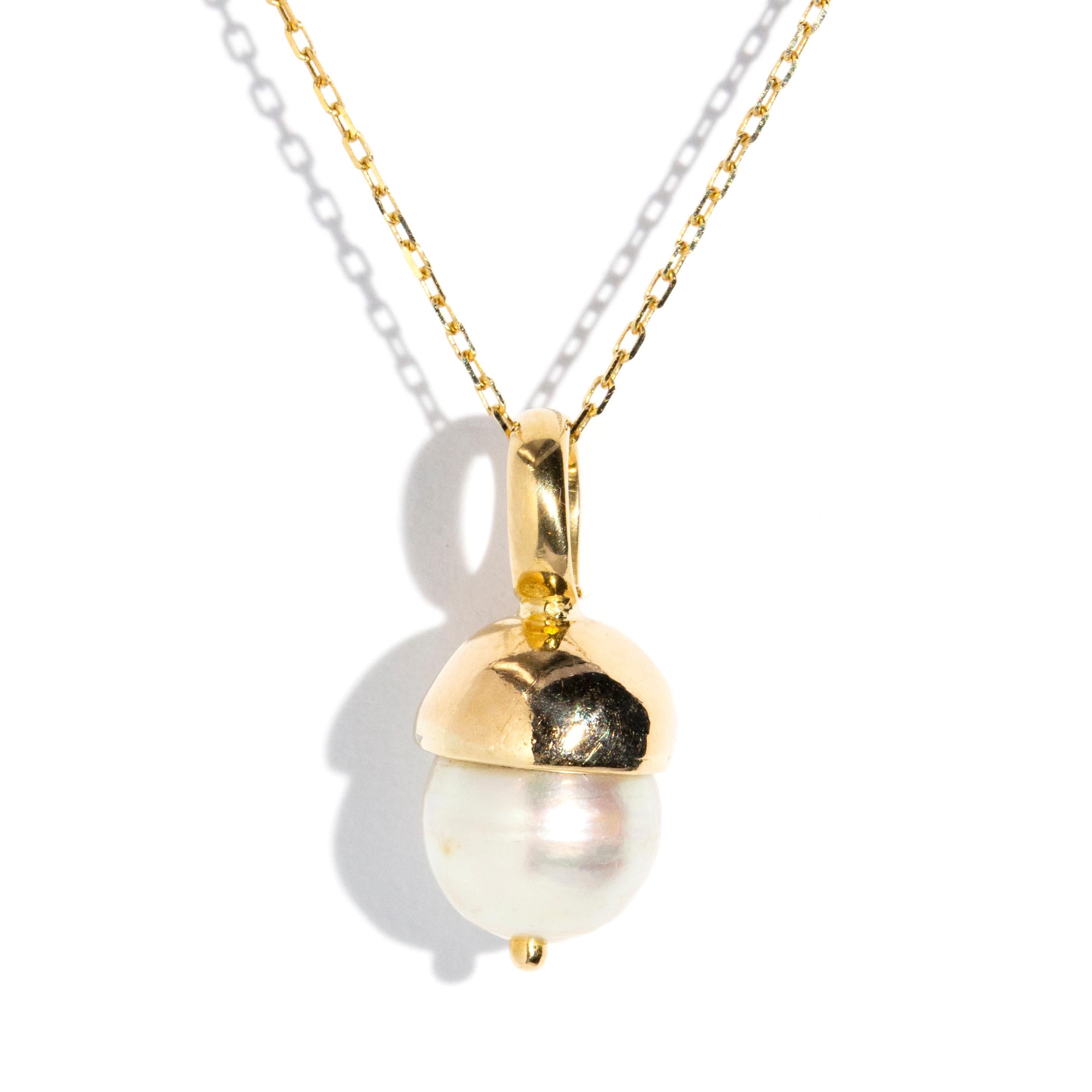 Modern Vintage Circa 1980s Freshwater Pearl Pendant & Chain 18 Carat Yellow Gold For Sale