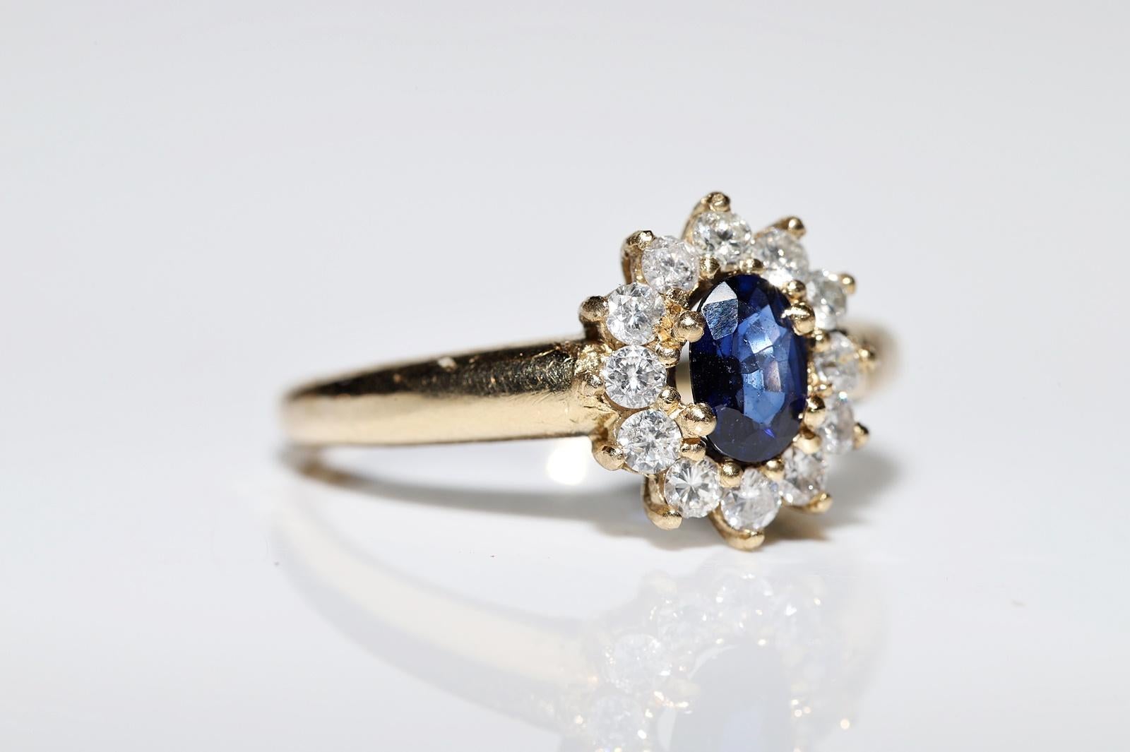 Vintage 18k Gold Circa 1980s Gold Natural Diamond And Sapphire Decorated Ring  For Sale 1