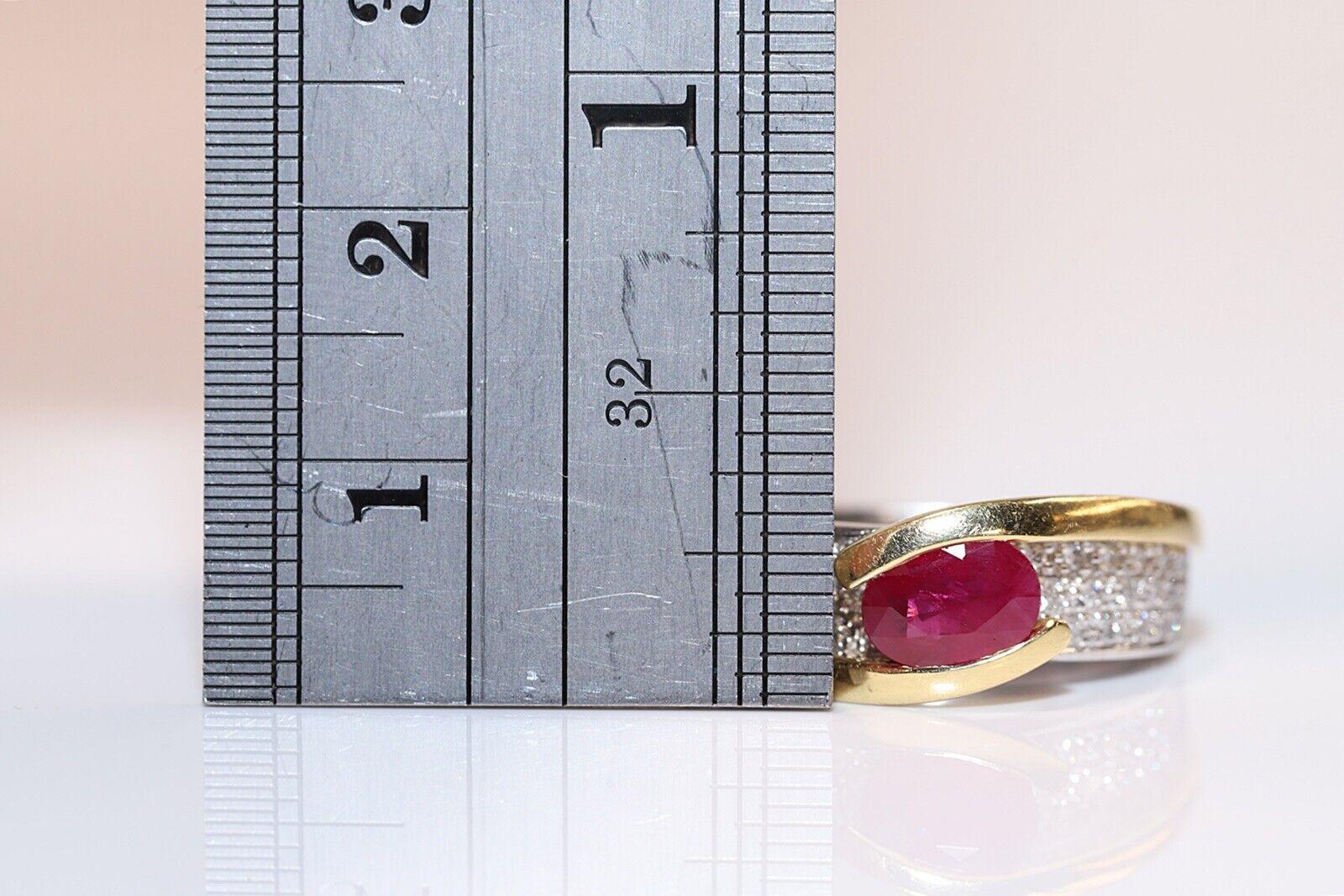 Vintage Circa 1980s Handcrafted 18k Gold Natural Diamond And Ruby Ring For Sale 5