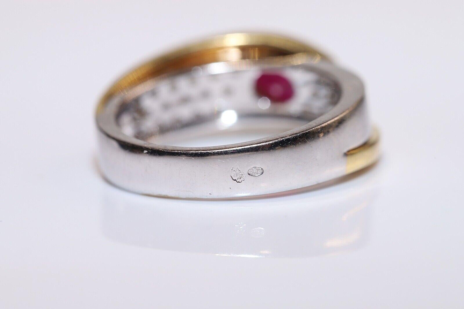 Women's Vintage Circa 1980s Handcrafted 18k Gold Natural Diamond And Ruby Ring For Sale