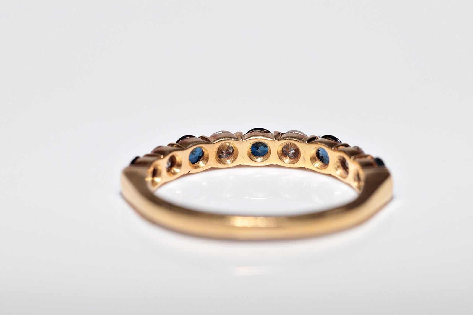 Anillo vintage artesanal de oro de 18 quilates con zafiro y diamantes naturales de la década de 1980 en venta 2