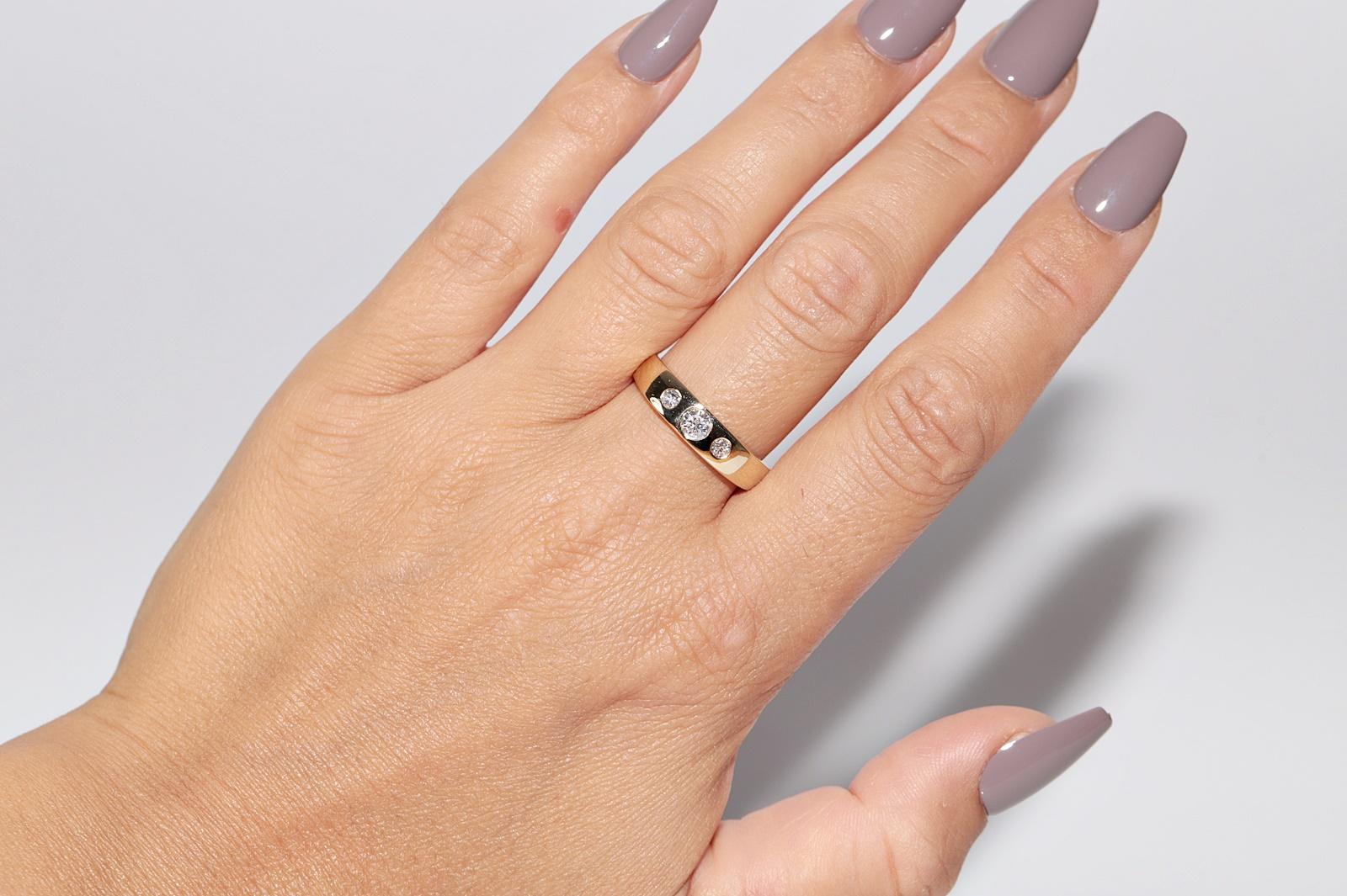 Handgefertigter Vintage-Ring aus 18 Karat Gold mit natürlichem Diamanten, Vintage, ca. 1980er Jahre (Retro)