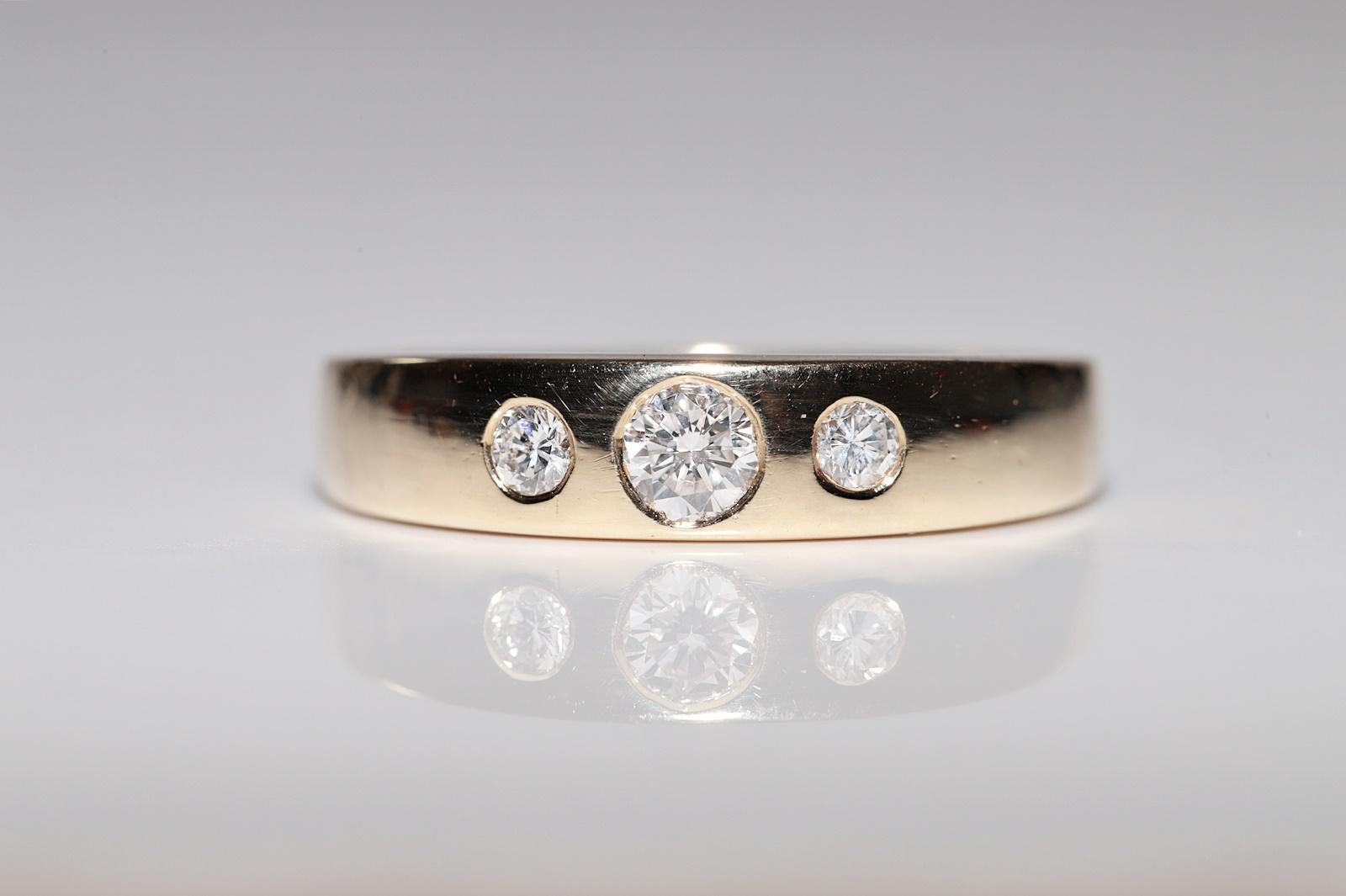 Handgefertigter Vintage-Ring aus 18 Karat Gold mit natürlichem Diamanten, Vintage, ca. 1980er Jahre 2