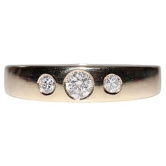 Handgefertigter Vintage-Ring aus 18 Karat Gold mit natürlichem Diamanten, Vintage, ca. 1980er Jahre
