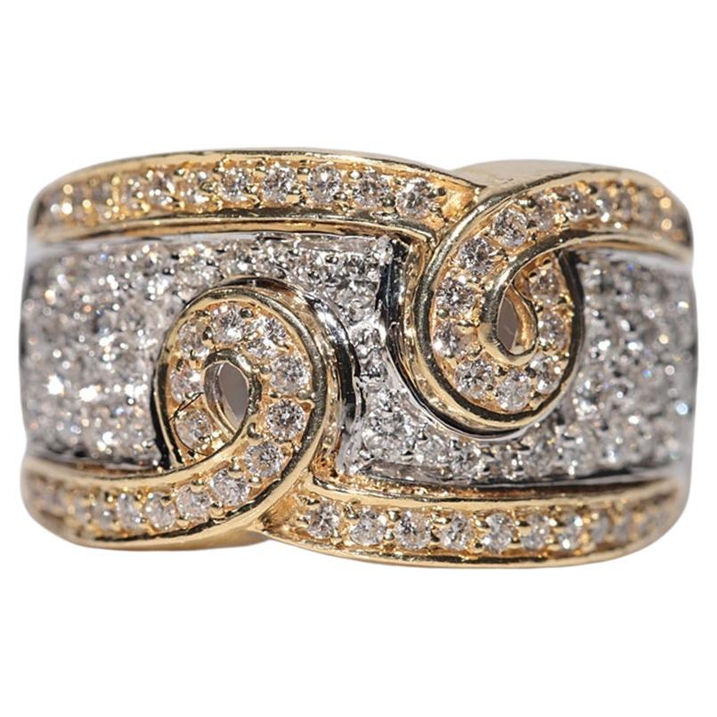 Vintage Circa 1980s Handcrafted 18k Gold Natural Diamond Decorated Tank Ring