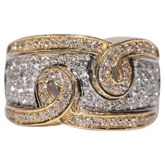 Vintage Circa 1980s Handcrafted 18k Gold Natural Diamond Decorated Tank Ring