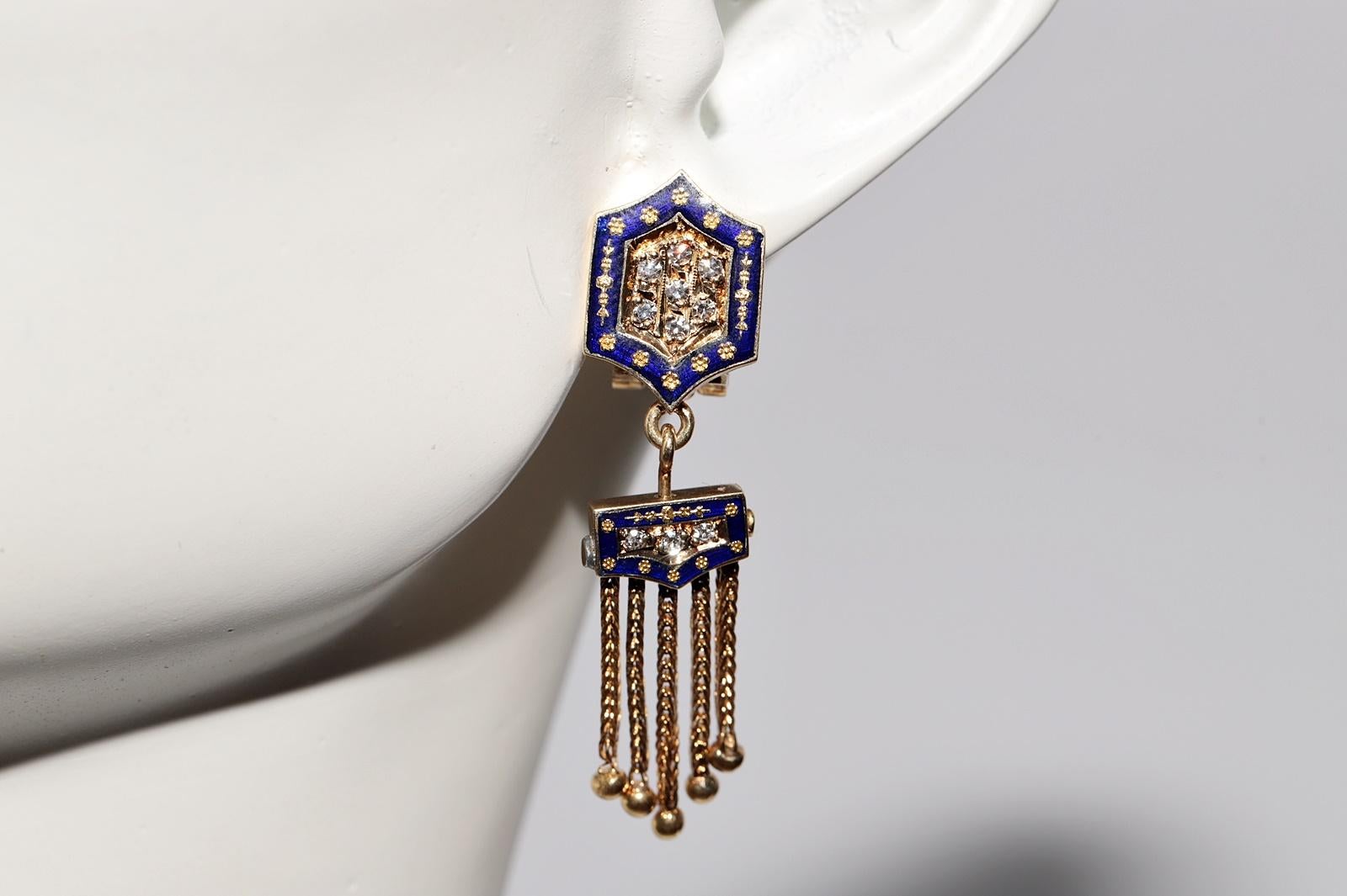 Vintage Circa 1980er Jahre Handgefertigter 18k Gold natürlicher Diamant-Emaille-Tropfen-Ohrring im Angebot 7