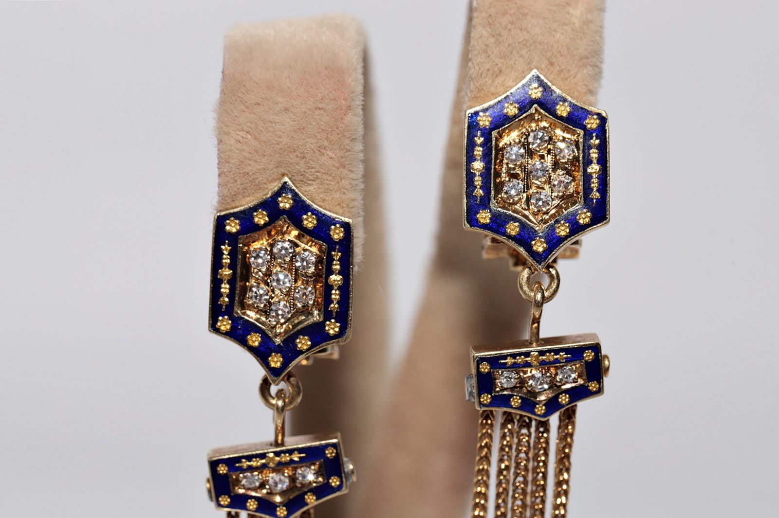 Vintage Circa 1980er Jahre Handgefertigter 18k Gold natürlicher Diamant-Emaille-Tropfen-Ohrring (Brillantschliff) im Angebot