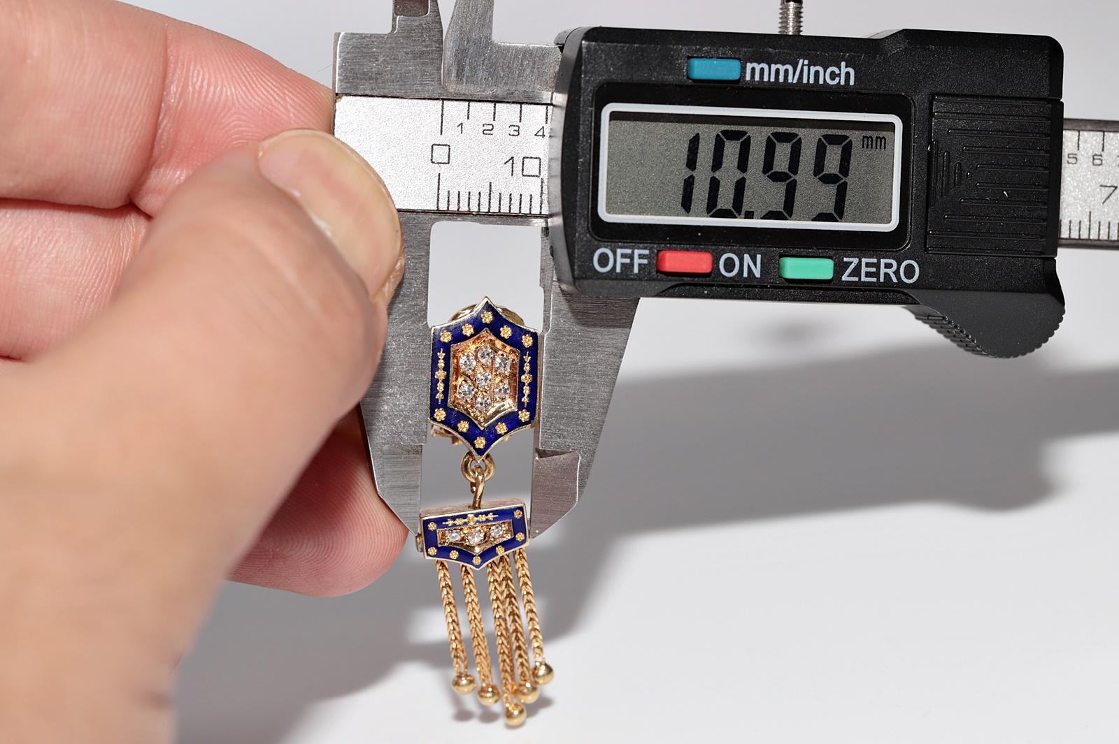 Vintage Circa 1980er Jahre Handgefertigter 18k Gold natürlicher Diamant-Emaille-Tropfen-Ohrring im Angebot 3